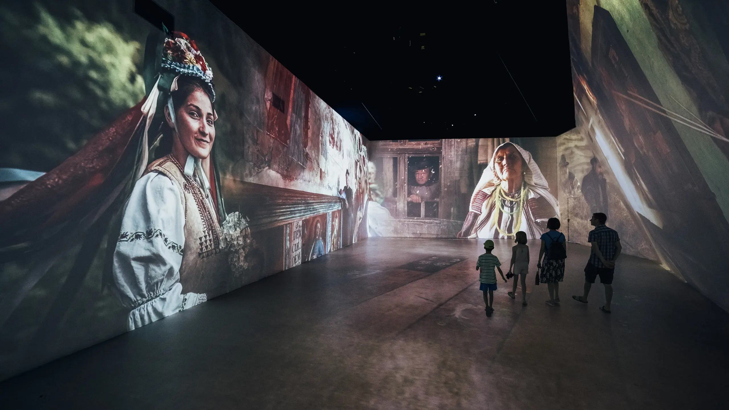 Interior view of the exhibition room, where a panorama film about the history of Transylvania is presented.