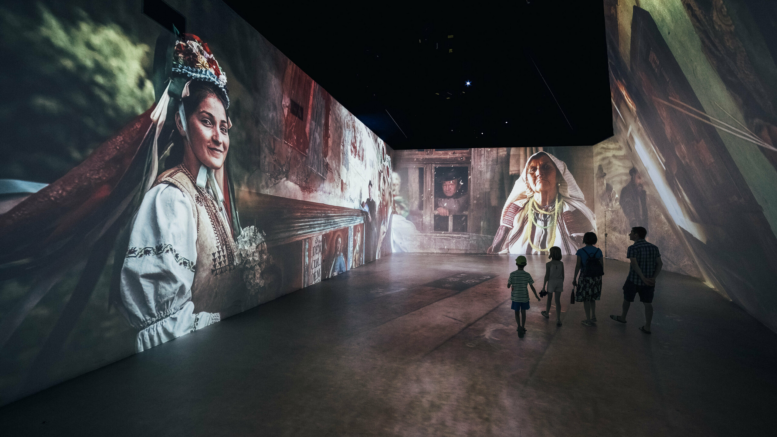 Interior view of the exhibition room, where a panorama film about the history of Transylvania is presented.