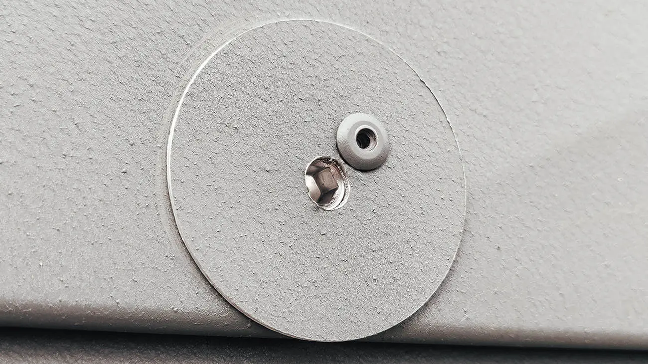 Detail view of a permanent scaffolding anchor