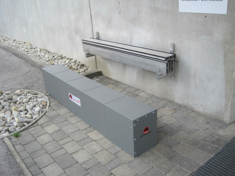 Aluminium wall bracket for PREFA flood protection 